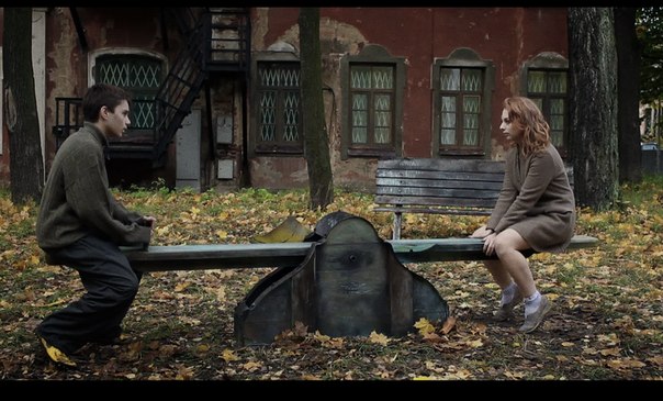 Кадр из фильма Иветты Урожаевой «Два-два» (рабочее название «Корпус») 